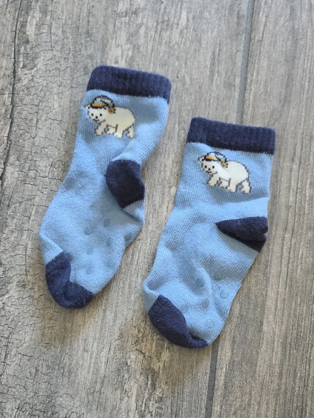 Gymboree EUC 12-18 Blue Fleece Polar Bear One-Piece Romper and Socks